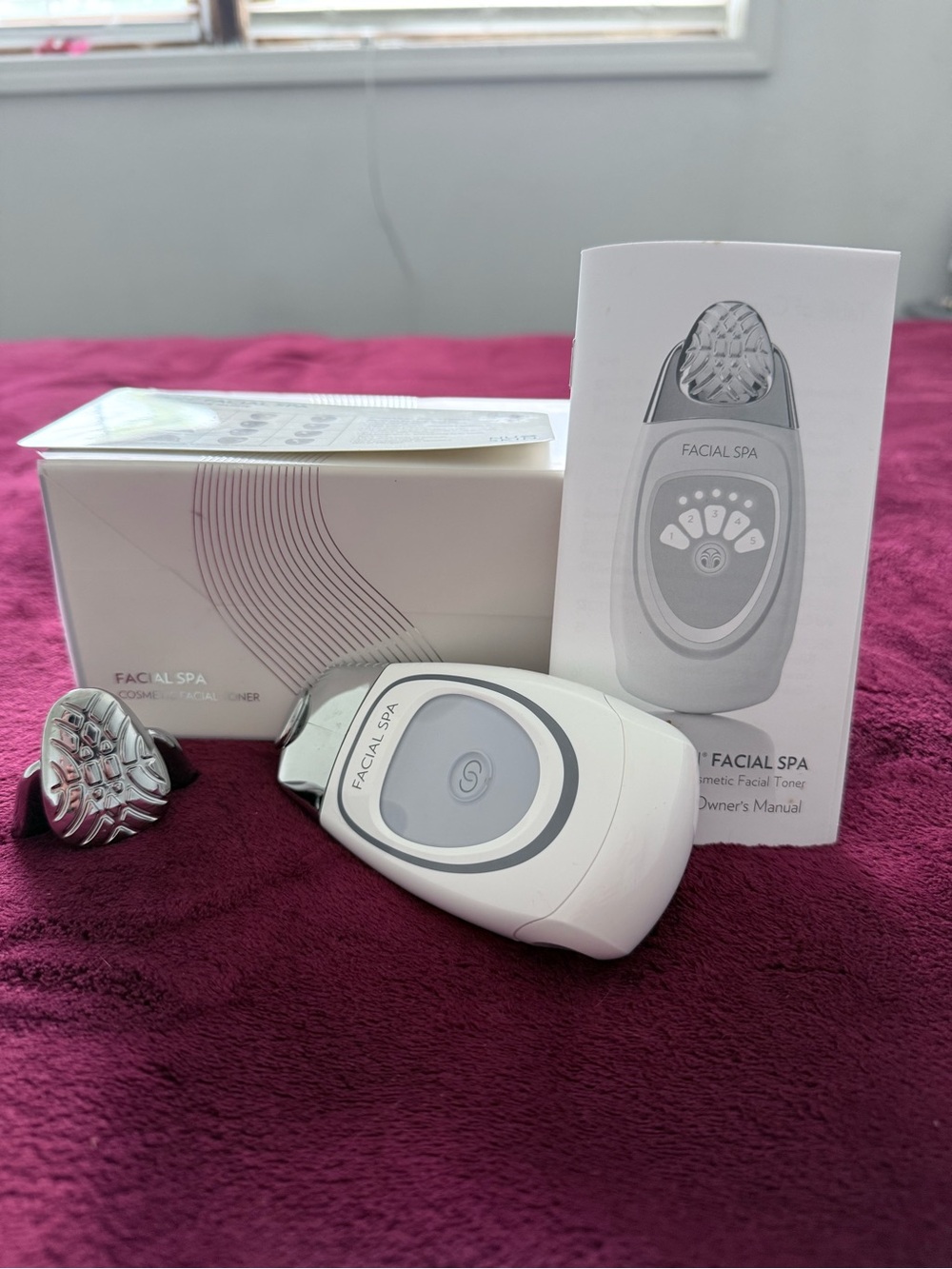 Nu Skin Facial Spa Cosmetic Facial Toner Smoothing White Device Two Heads WORKS